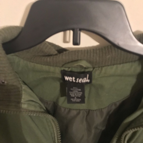 Wet Seal Green Jacket - Picture 3 of 5